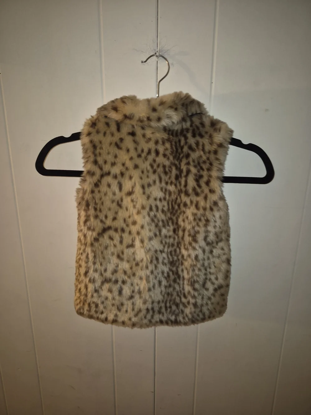 Catherine Malandrino Girls' Faux Fur Leopard-Print Vest in Tan and Brown